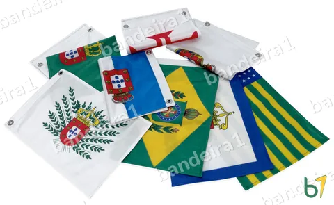 Kit de bandeiras históricas do Brasil em poliéster, com ilhoses